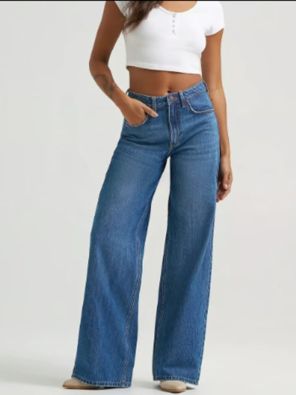 WRANGLER HIGH RISE WIDE LEG BAILEY JEANS MED WASH NWT 5/6